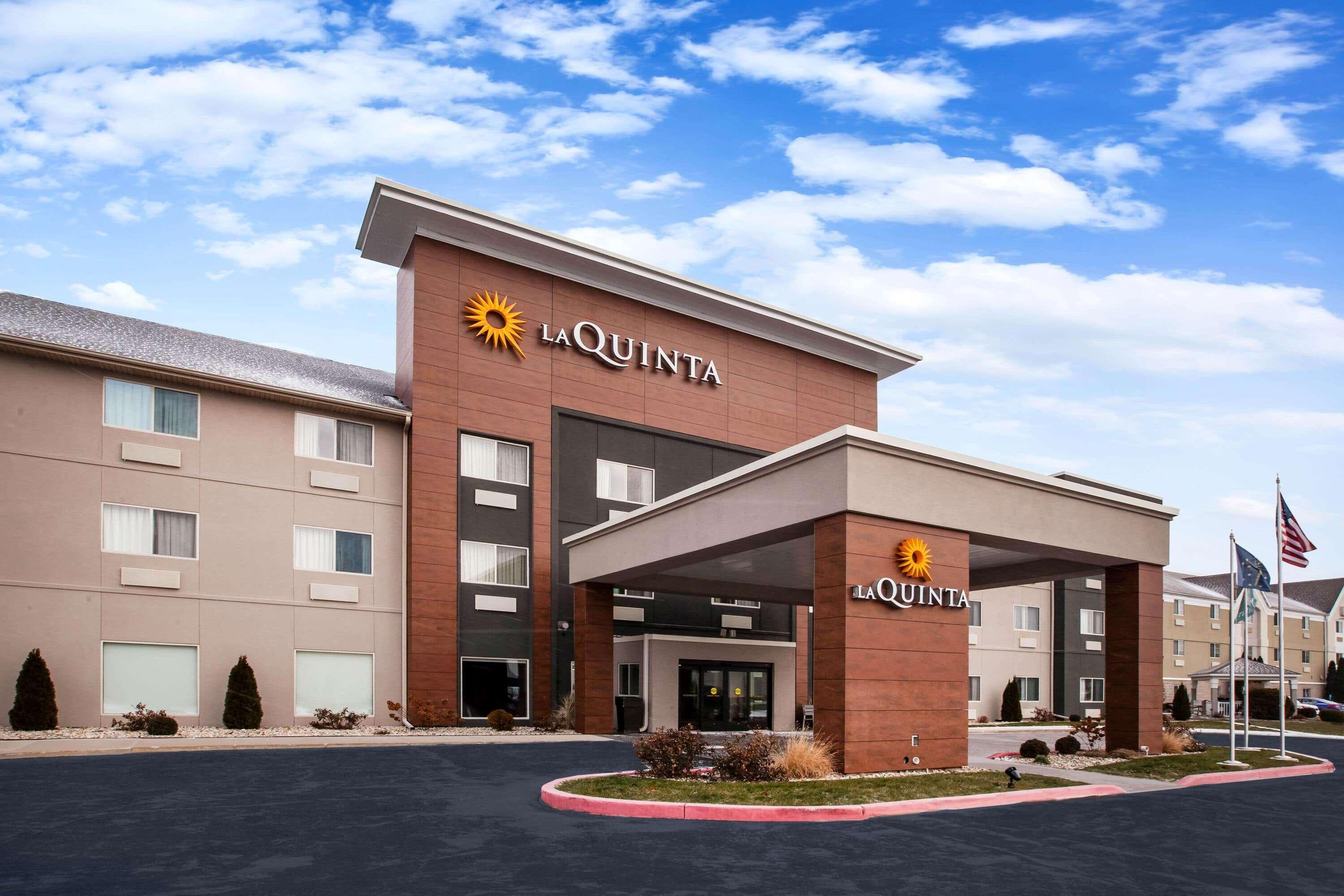 La Quinta Inn And Suites By Wyndham Elkhart Extérieur photo