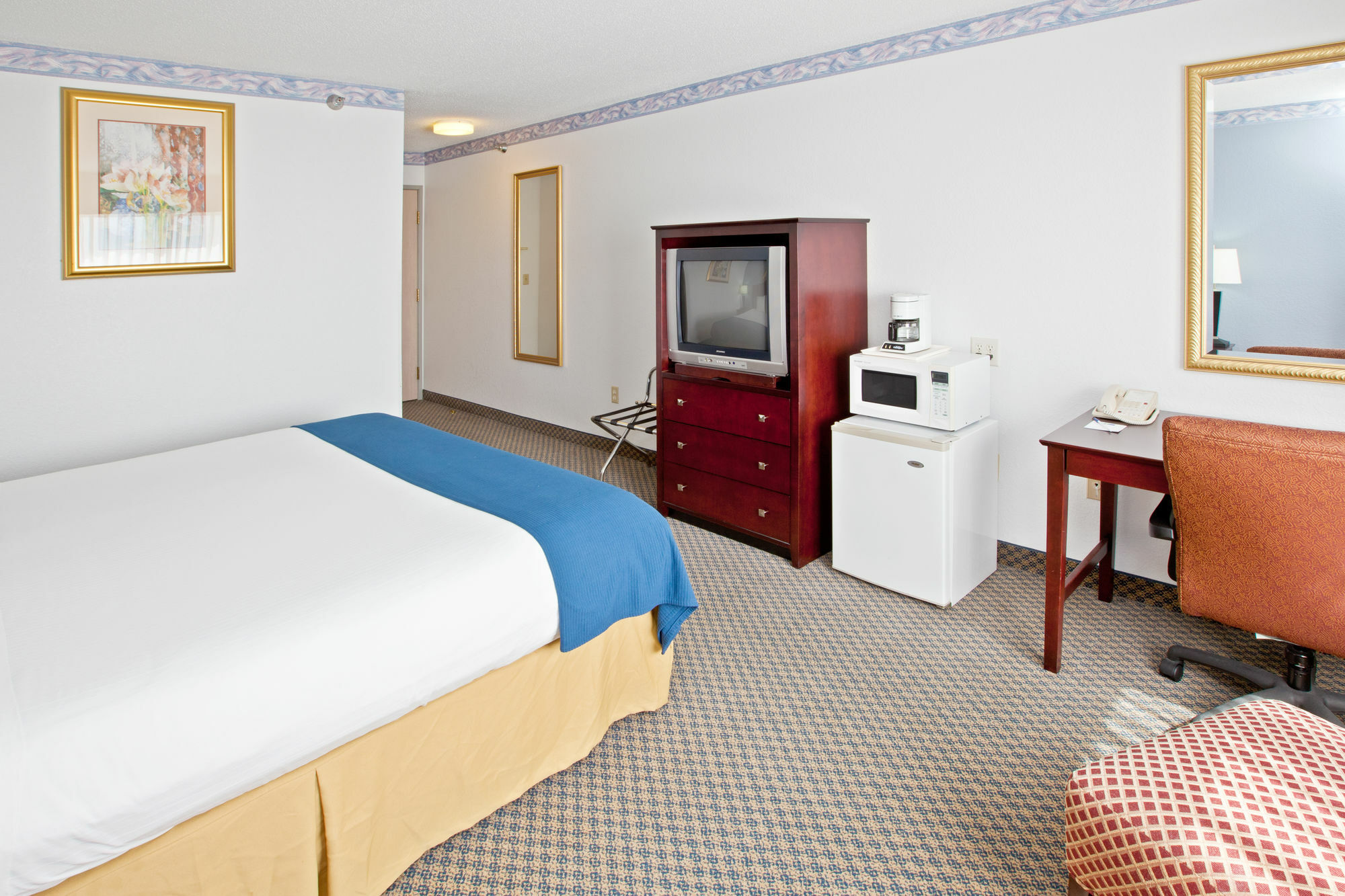 La Quinta Inn And Suites By Wyndham Elkhart Extérieur photo